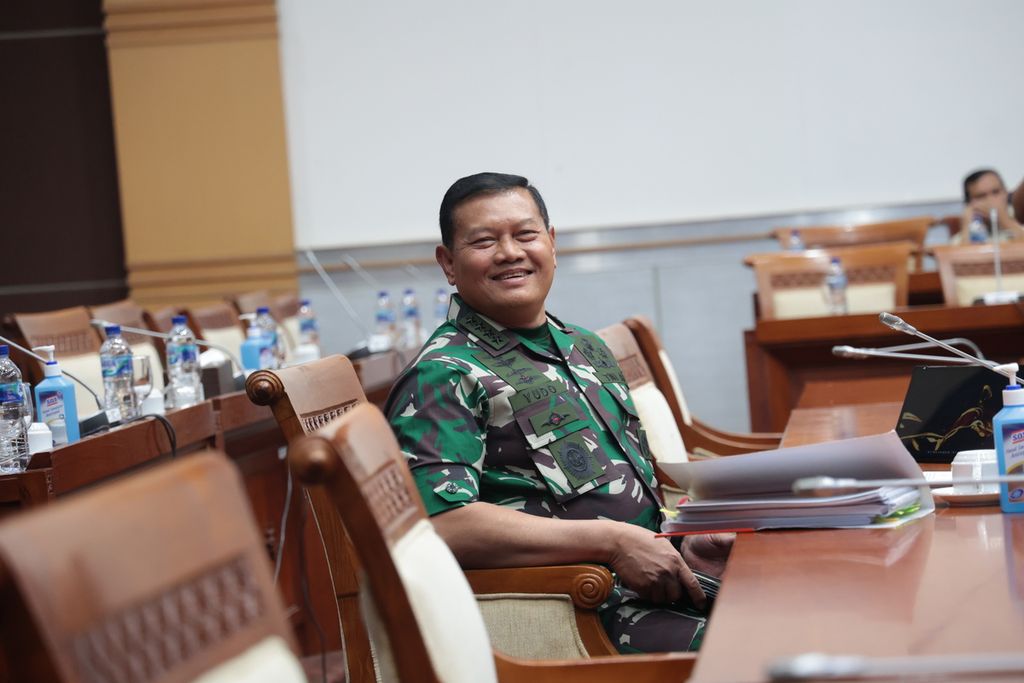 Calon Panglima TNI Laksamana Yudo Margono mengikuti uji kepatutan dan kelayakan oleh Komisi I DPR di Kompleks Parlemen, Senayan, Jakarta, Jumat (2/12/2022).