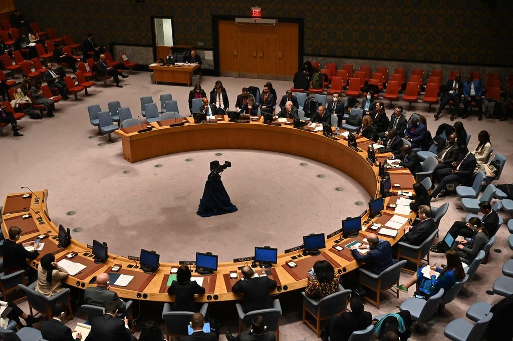 Suasana sidang Dewan Keamanan PBB dengan agenda pemungutan suara atas draf resolusi penghentian segera kekerasan di Myanmar dan pembebasan tahanan politik di Markas Besar PBB, New York, AS, Rabu (21/12/2022). 