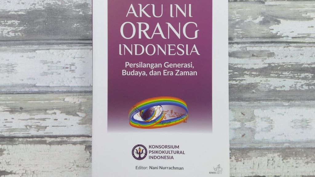 Halaman muka buku berjudul <i>Aku Ini Orang Indonesia: Persilangan Generasi, Budaya dan Era Zaman.</i>