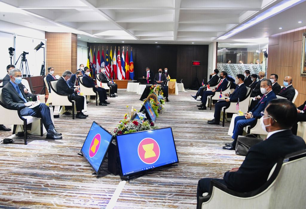 Pertemuan para pemimpin ASEAN membahas krisis Myanmar di kantor Sekretariat ASEAN, Jakarta, 24 April 2021. 