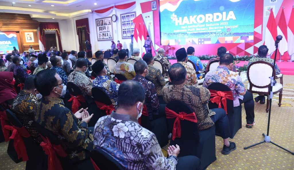 Pembukaan Road to Hari Antikorupsi Sedunia (Hakordia) di Gedung Negara Grahadi, Kota Surabaya, Jawa Timur, Kamis (1/12/2022). Kegiatan berlangsung pada tanggal 1-2 Desember 2022 di Alun-alun Surabaya. Kegiatan diisi dengan pameran, diskusi, dan pentas seni tentang korupsi.