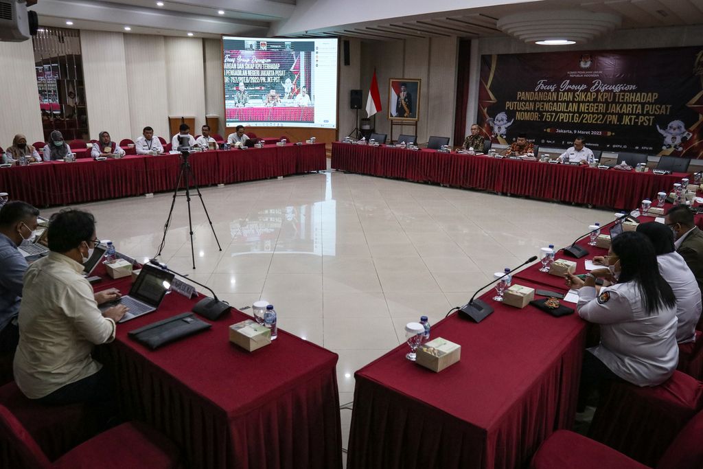 Suasana diskusi di Kantor KPU, Jakarta, Kamis (9/3/2023). 