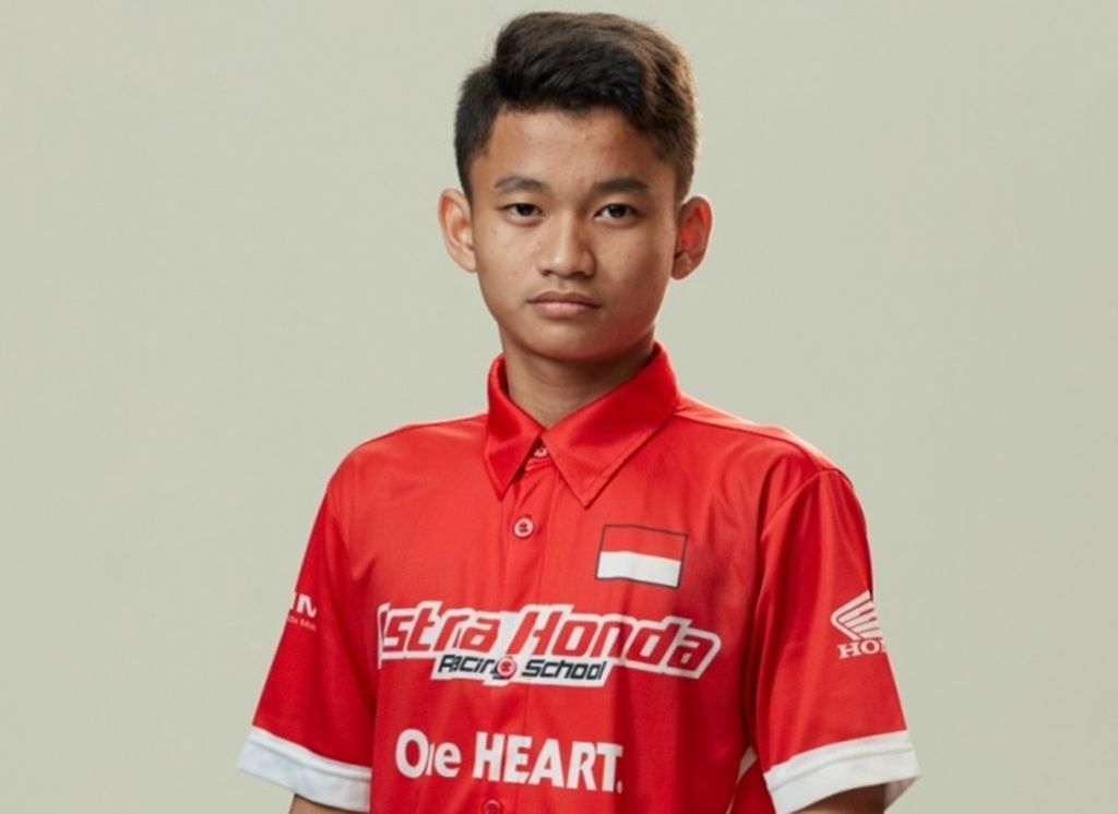 Fadillah Arbi Aditama pebalap binaa,n Astra Honda Motor. Fadillah akan mengikuti ajang FIM JuniorGP World Championship kelas Moto3-JuniorGP World Championship tahun 2022.