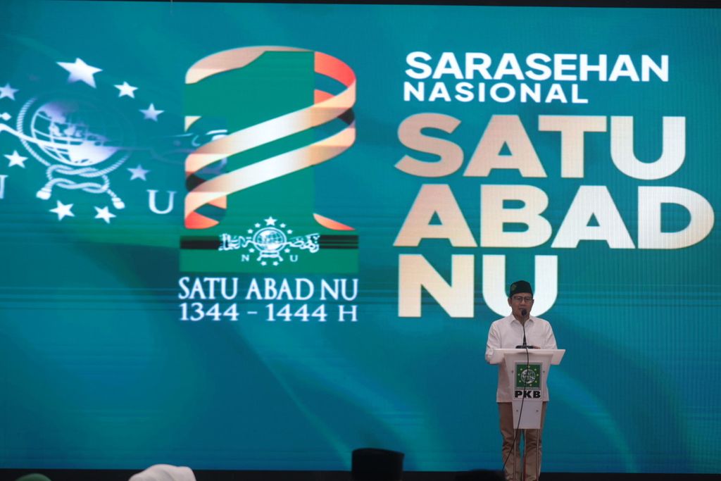 Ketua Umum Partai Kebangkitan Bangsa (PKB) Muhaimin Iskandar memberikan sambutan saat Sarasehan Satu Abad NU di Jakarta, Senin (30/1/2023). 
