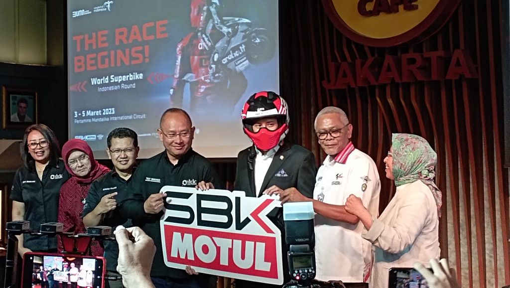 Suasana peluncuran Kejuaraan Dunia Superbike seri Indonesia 2023 di Jakarta, Kamis (12/1/2023). Balapan itu akan bergulir pada 3-5 Maret di Sirkuit Internasional Pertamina Mandalika, Nusa Tenggara Barat.