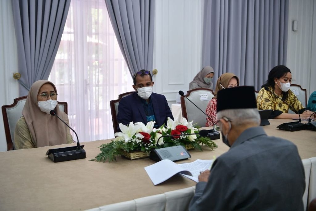 Wakil Presiden Ma'ruf Amin saat menerima Koalisi Sipil untuk Undang-Undang Perlindungan Pekerja Rumah Tangga di Jakarta, Rabu (31/8/2022).