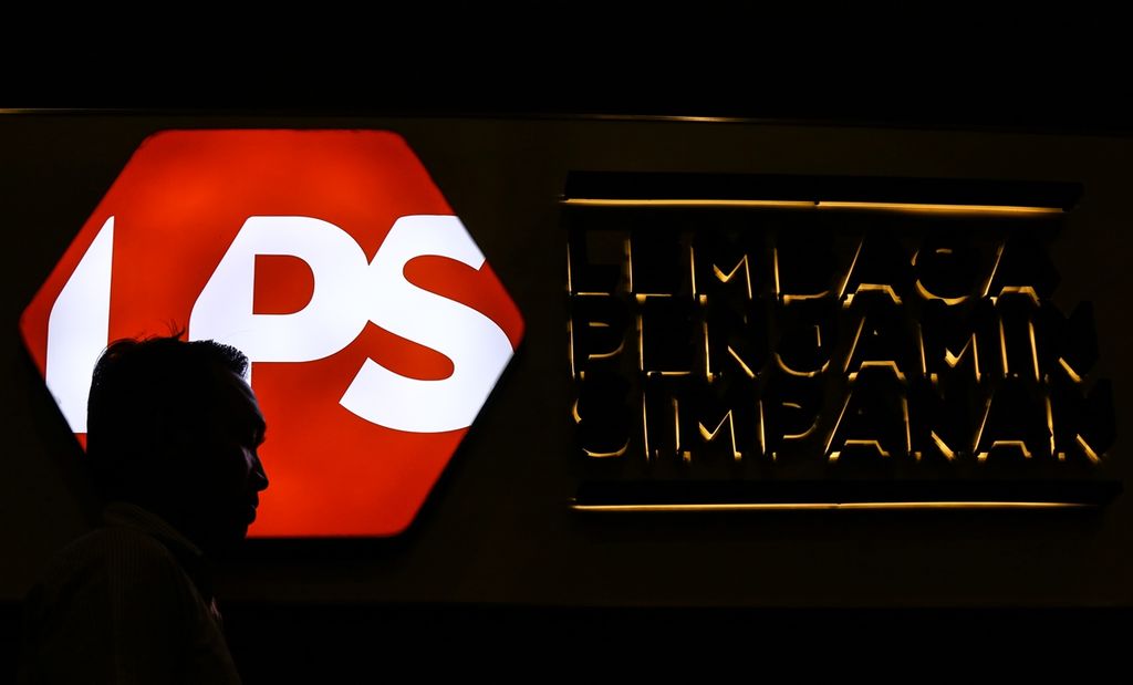Logo Lembaga Penjamin Simpanan (LPS) di kantor LPS di kawasan SCBD, Jakarta, Selasa (19/11/2019). 