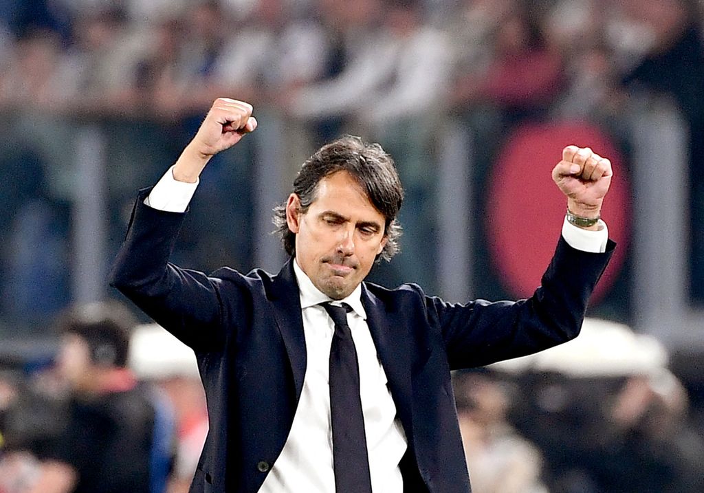 Reaksi Pelatih Inter Milan Simone Inzaghi merayakan kemenangan saat melawan Juventus dalam final Piala Italia di Stadion Olimpico, Roma, Italia, Kamis (12/5/2022) dini hari WIB. 