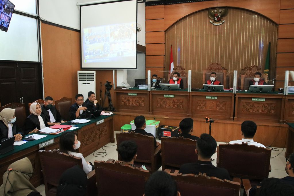 Suasana sidang lanjutan terdakwa Ferdy Sambo dan Putri Candrawathi di Pengadilan Negeri Jakarta Selatan, Selasa (22/11/2022).
