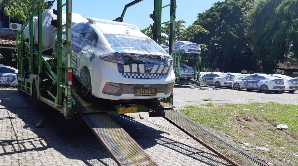 Mobil listrik untuk Polri yang digunakan selama penyelenggaraan KTT G20 di Bali. Kendaraan elektrifikasi berbasis baterasi (battery electric vehicle/BEV) mendapat promosi besar dalam perhelatan KTT G20 2022. 