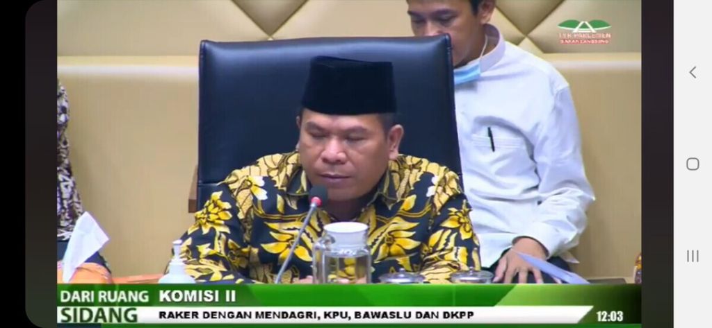 Wakil Ketua Komisi II Luqman Hakim dalam rapat kerja Komisi II DPR dengan pemerintah dan penyelenggara pemilu, Kamis (16/9/2021) di Jakarta. 