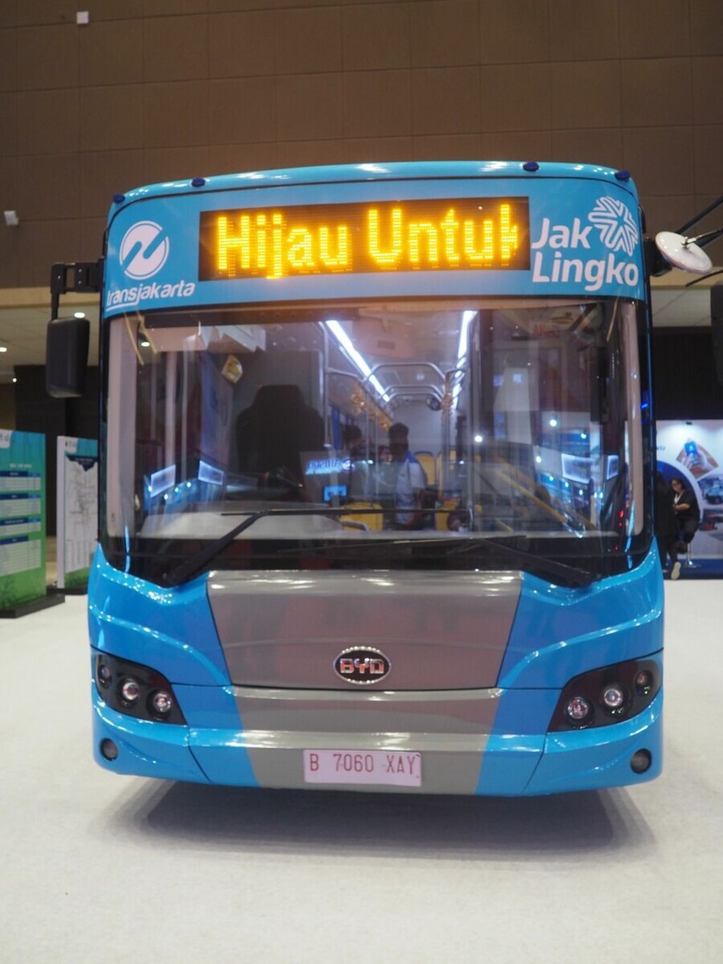 Illustration: an electric bus is ready to be tested. in the Jakarta area.