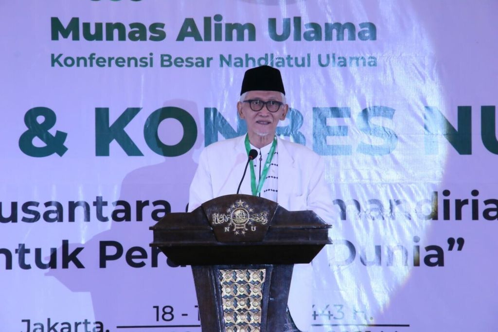 Rais Aam PBNU KH Miftachul Akhayar saat menyampaikan pidato iftitah dalam Munas Alim Ulama dan Konbes NU 2021, Sabtu (25/9/2021) di Jakarta. 