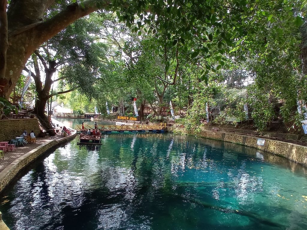 Suasana wisata Desa Sumber Jenon di Kecamatan Tajinan, Kabupaten Malang, Jawa Timur.