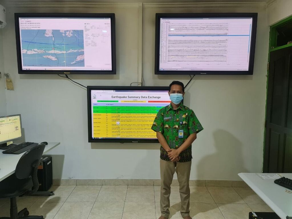 Subkoordinator Bidang Pengumpulan dan Penyebaran Data Balai Besar Meteorologi Klimatologi dan Geofisika Wilayah V Jayapura Dedy Irjayanto di Jayapura, Kamis (14/1/ 2021).