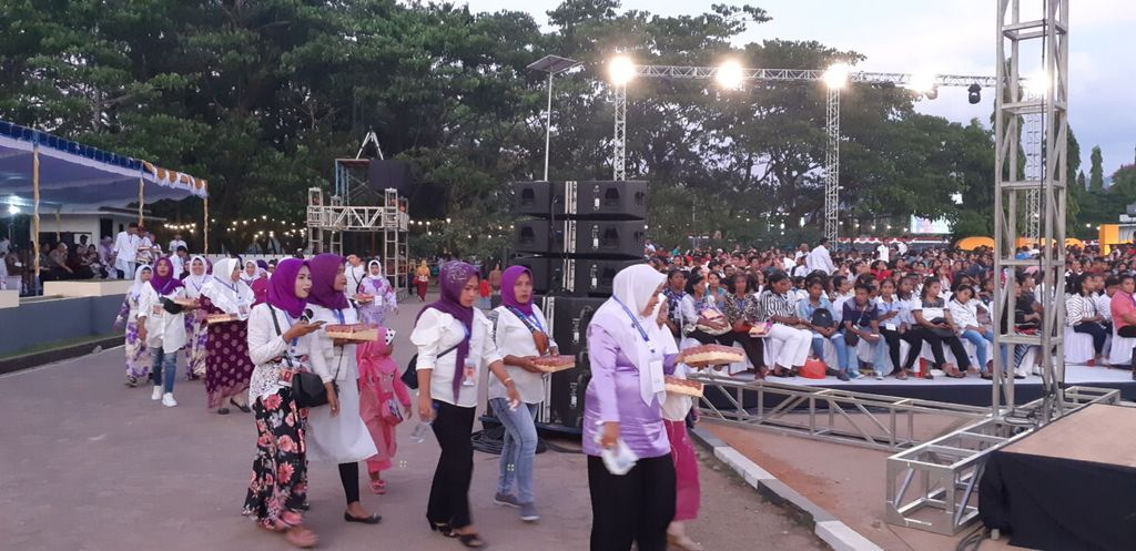 Umat Muslim menghadiri Pesparani Nasional I di Ambon.