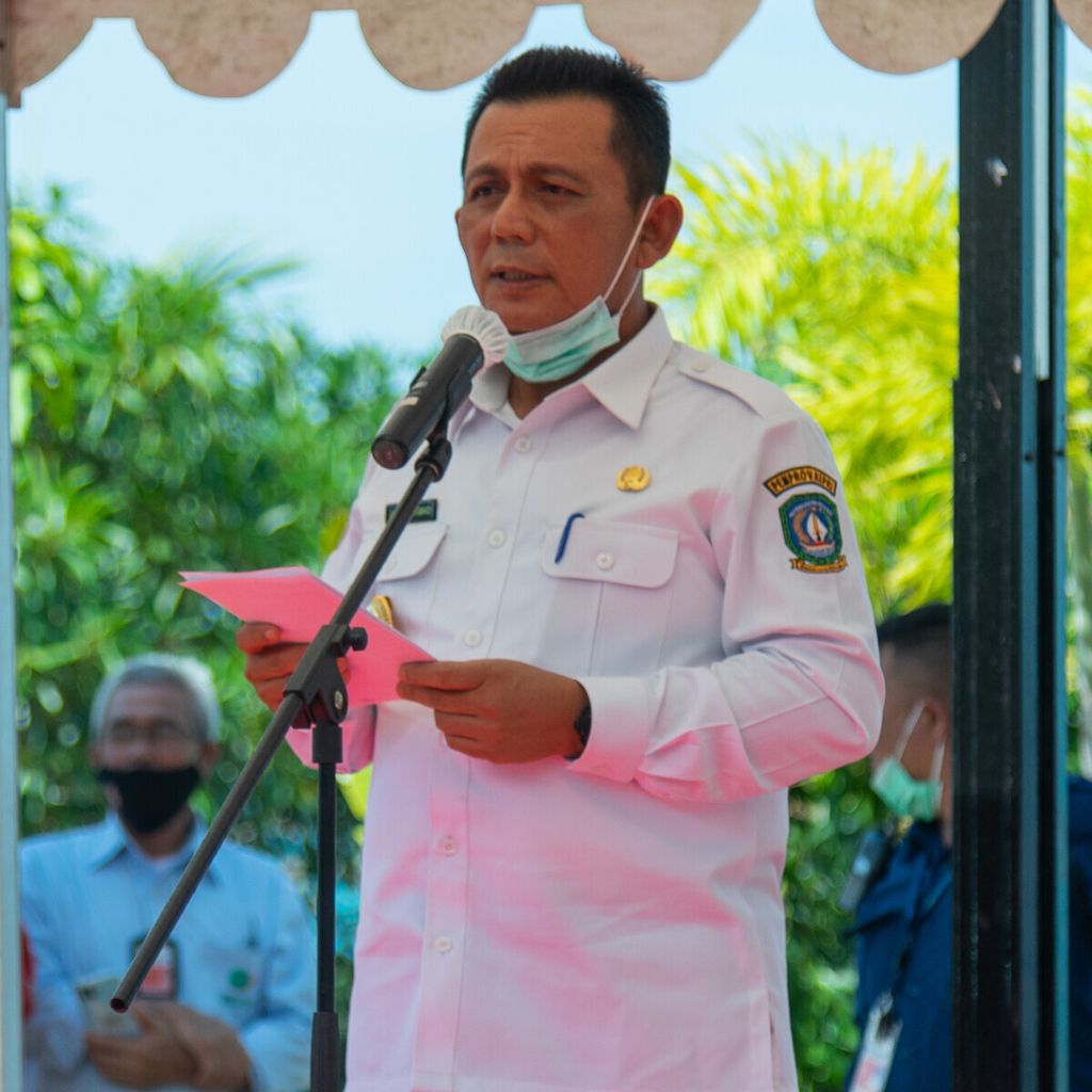 Gubernur Kepulauan Riau Ansar Ahmad