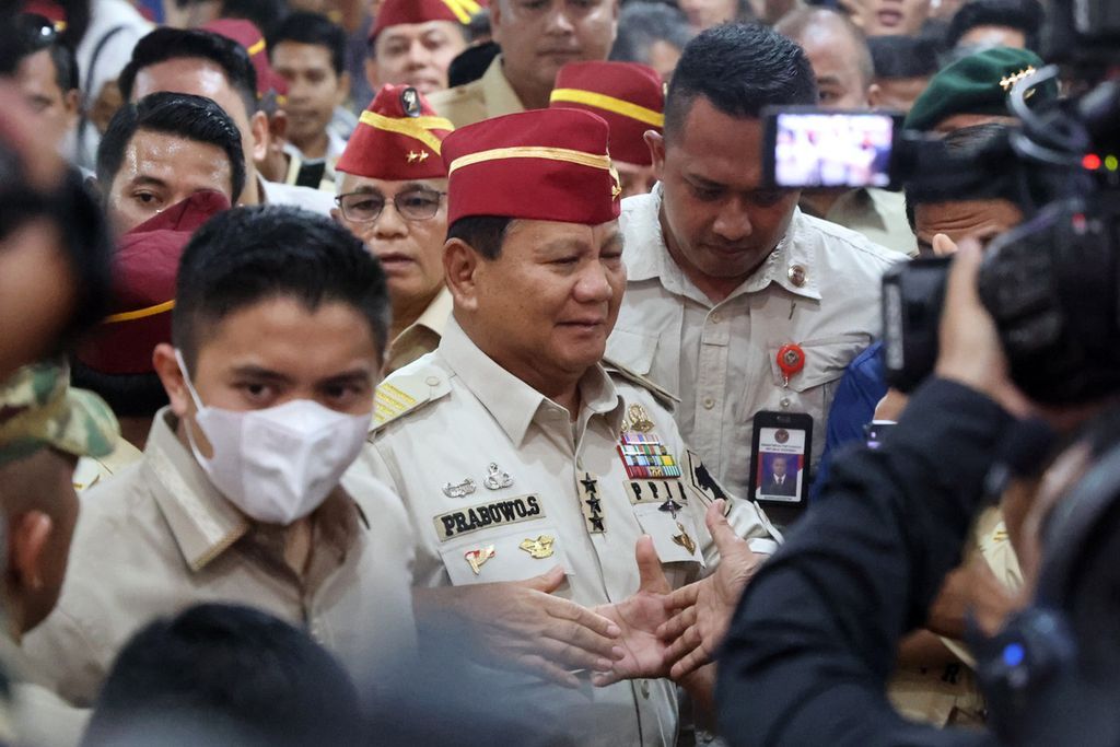 Ketua Umum Partai Gerindra Prabowo menghadiri acara reuni dan halalbihalal purnawirawan yang digelar oleh Purnawirawan Pejuang Indonesia Raya (PPIR) di Jogja Expo Center, Bantul, DI Yogyakarta, Rabu (3/5/2023). 