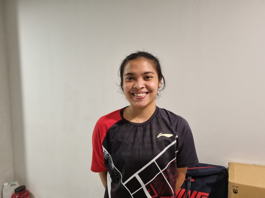 Gregoria Mariska Tunjung, atlet bulu tangkis tunggal putri, berpose di stadion pelatnas PBSI, Cipayung, Jakarta Timur, Selasa (7/3/2023).