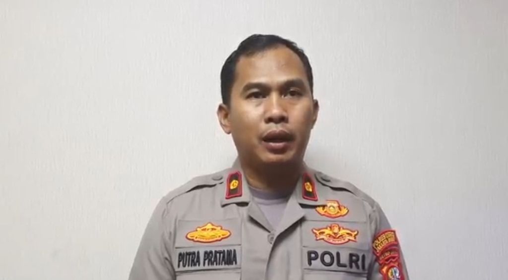 Kepala Kepolisian Sektor Tambora Komisaris Putra Pratama