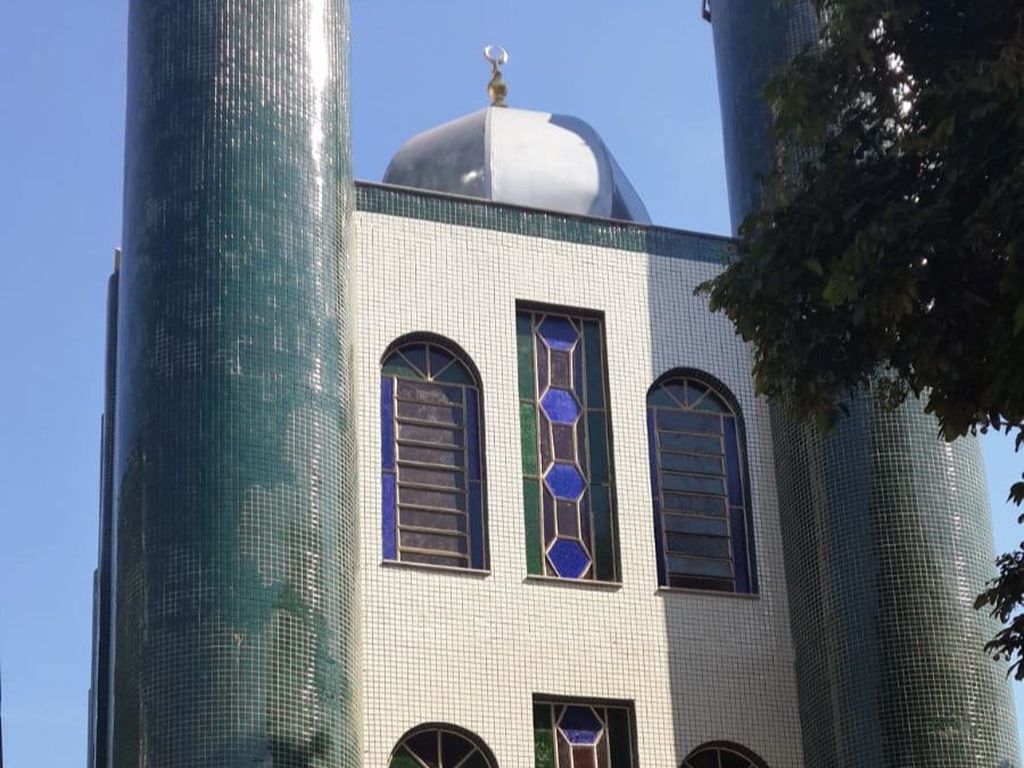 Tampak atas bangunan Mesquita da Luz, masjid di kawasan Tijuca, Rio de Janeiro.