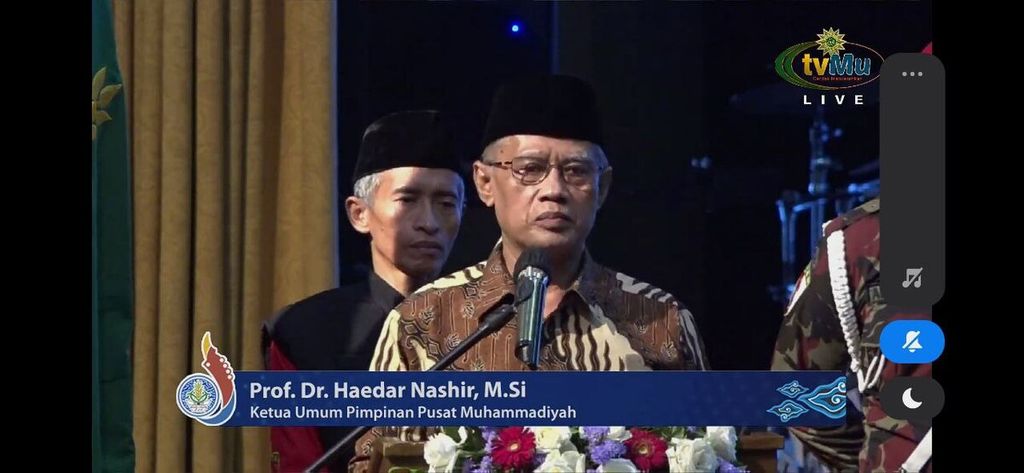 Ketua Umum Pimpinan Pusat Muhammadiyah Haedar Nashir hadir dalam Muktamar Ke-16 Nasyiatul Aisyiyah digelar di Bandung pada Sabtu (3/12/2022).
