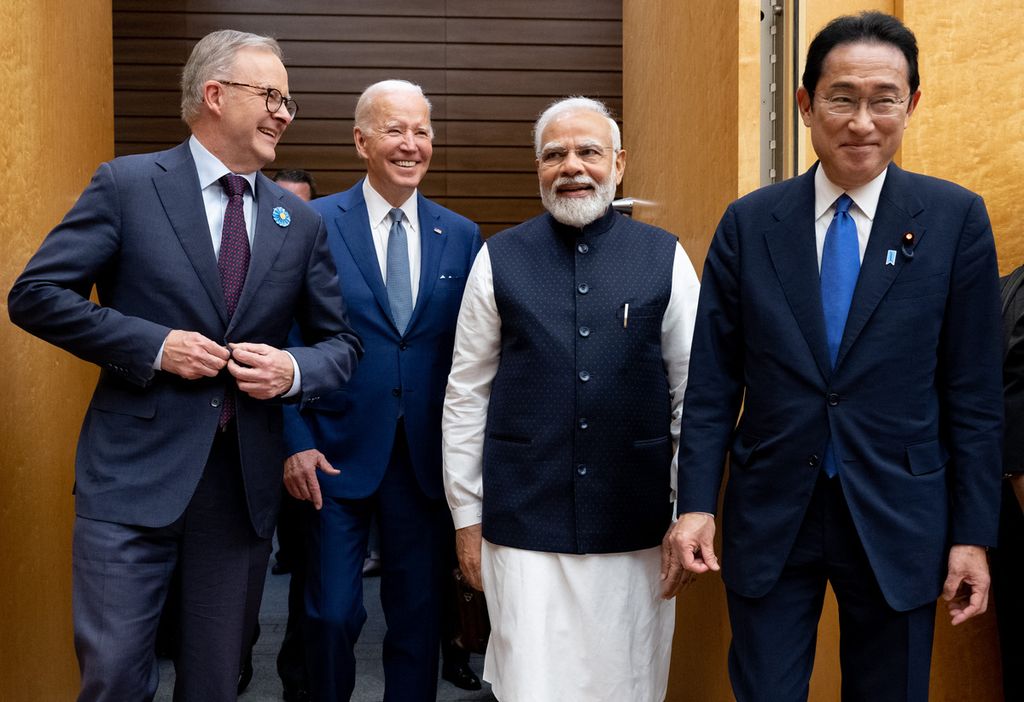 Presiden Amerika Serikat Joe Biden, Perdana Menteri Jepang Fumio Kishida, Perdana Menteri India Narendra Modi, dan Perdana Menteri Australia Anthony Albanese tiba untuk menghadiri Konferensi Tingkat Tinggi Quad di Tokyo, Jepang, Selasa (24/5/2022).