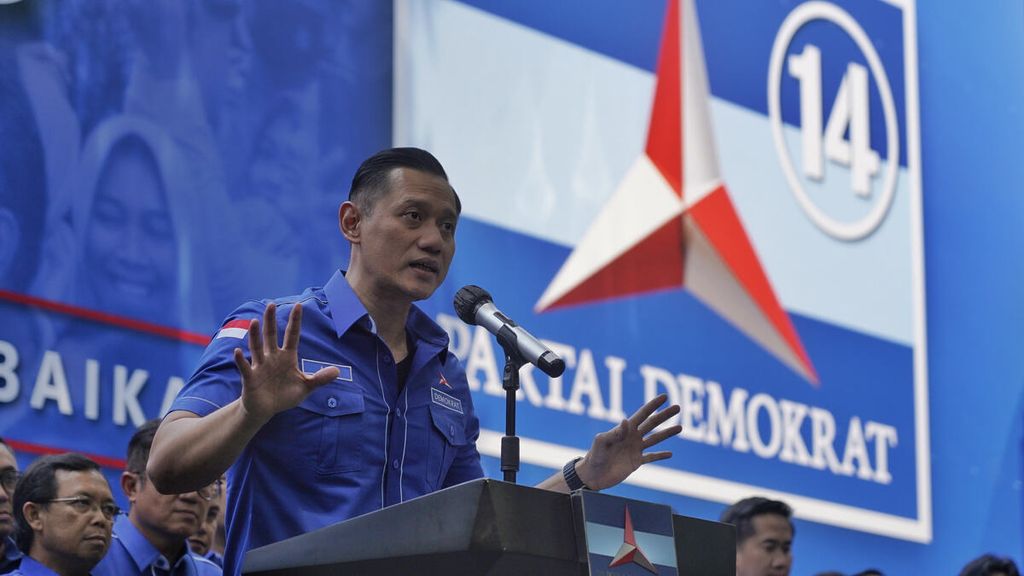 Democratic Party Chairperson Agus Harimurti Yudhoyono delivered a Speech for the Beginning of 2023 at the Democratic Party Office, Jakarta, Thursday (12/1/2023).