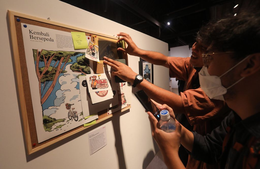 Beragam karya disuguhkan dalam pameran Ilustrasiana di Bentara Budaya Jakarta (BBJ), Rabu (14/9/2022). Ilustrasi dari berbagai kota disajikan di BBJ dengan menampilkan 40 pelaku ilustrasi lintas generasi dari berbagai daerah di Indonesia.