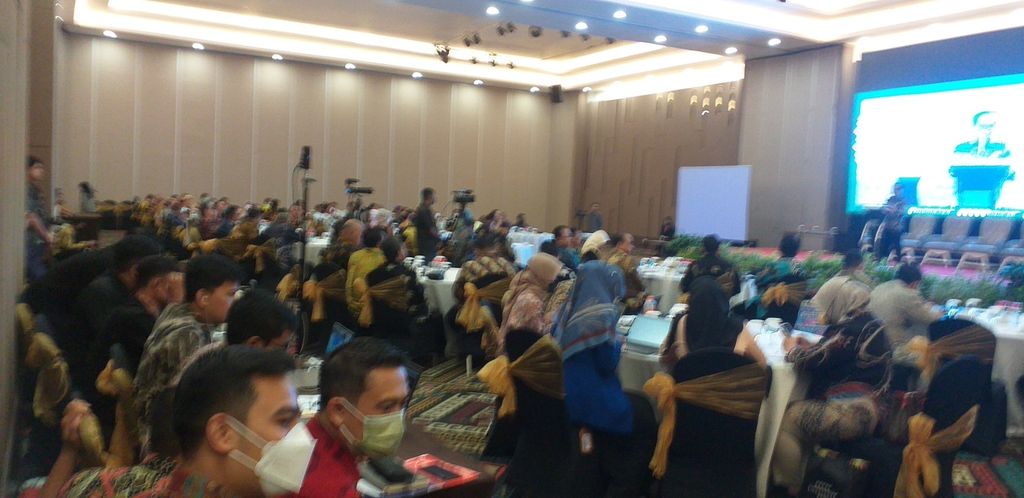 Peserta konferensi internasional pembangunan desa di kawasan perbatasan antar negara di Kupang, Jumat (13/1/2023).