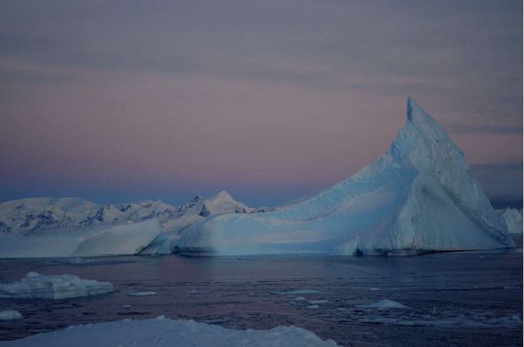 Kondisi Amundsen Sea Embayment, bagian dari Antartika Barat. 